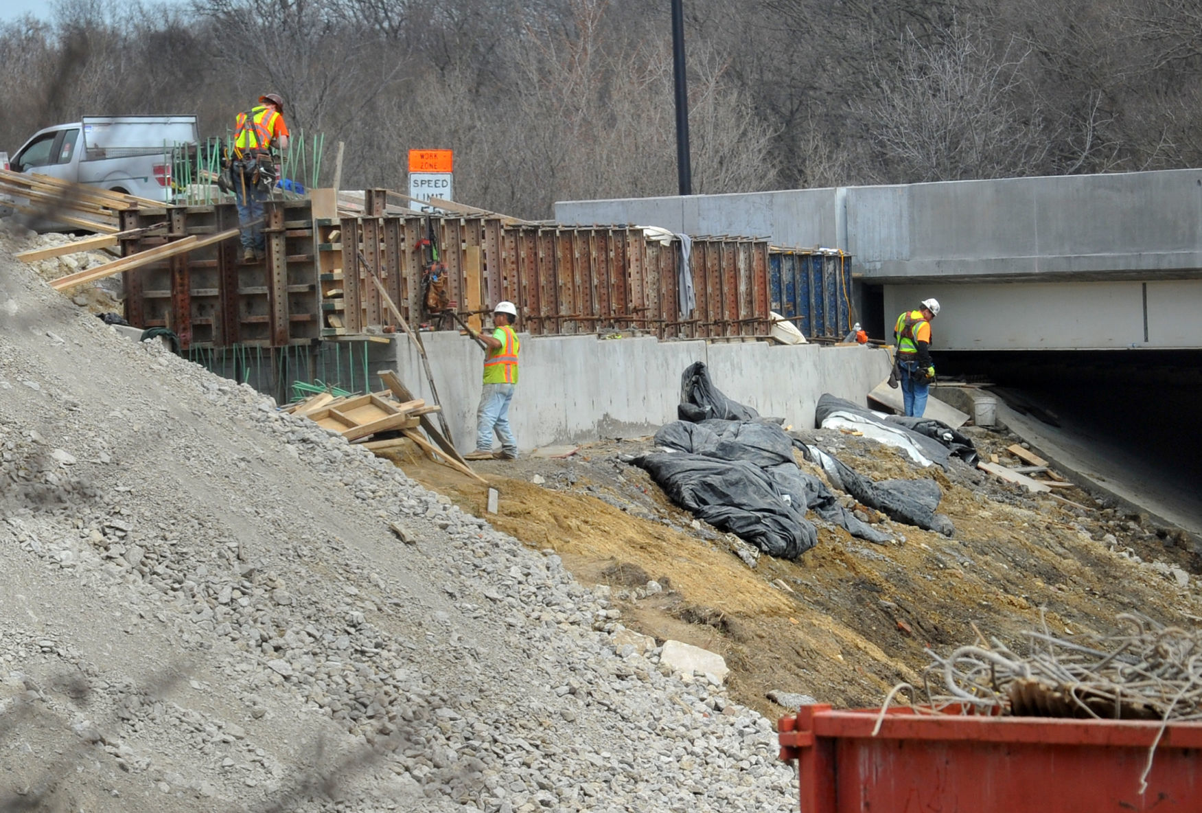 040120-qc-I74-Highway-132